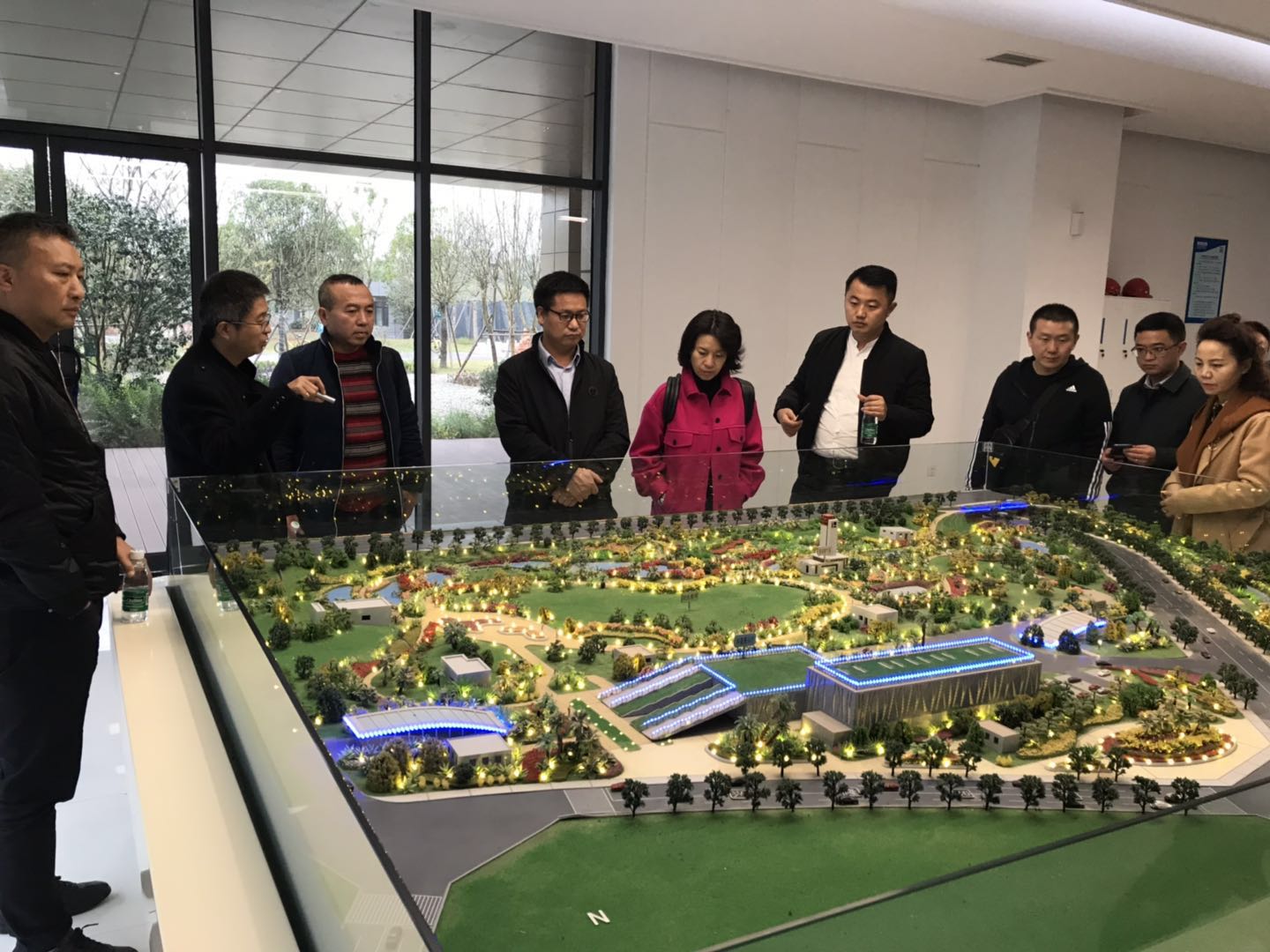 �츮������һ��ˮ��������Ŀ